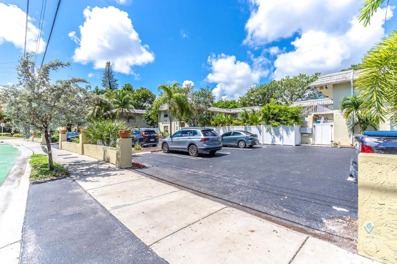 Sleek And Cozy Space 8Min To Ft Lauderdale Beaches! Fort Lauderdale Bagian luar foto